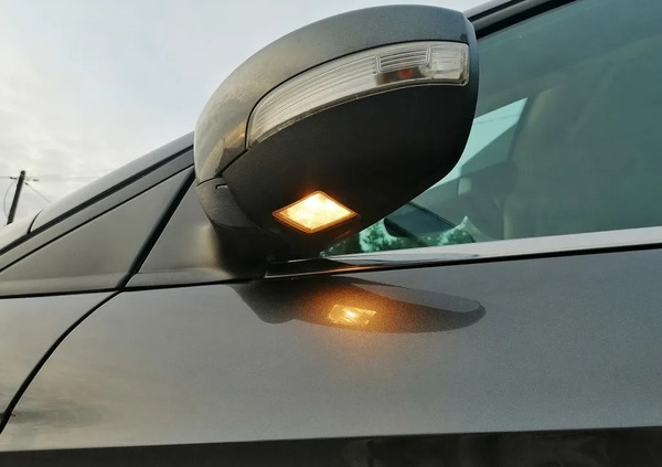 Ford Kuga cena 67900 przebieg: 145000, rok produkcji 2016 z Świebodzice małe 326
